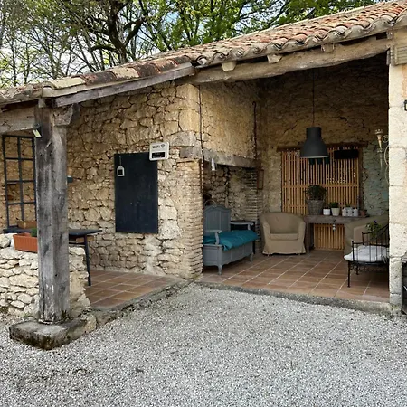 度假居 Les Fontanelles Du Quercy Blanc *