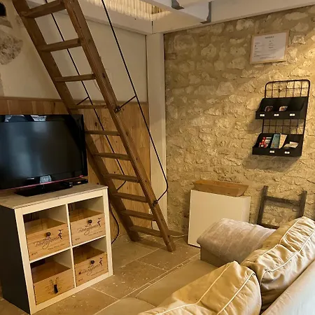 Holiday home Les Fontanelles Du Quercy Blanc Montcuq
