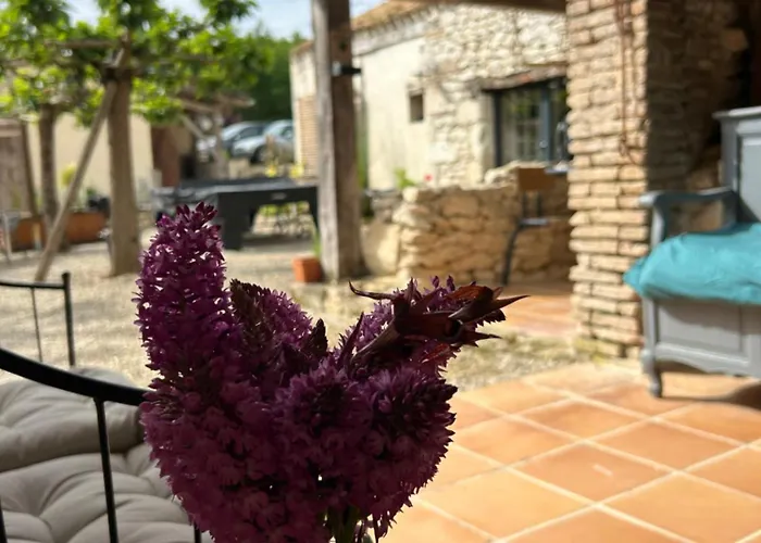 Дом отдыха Les Fontanelles Du Quercy Blanc *